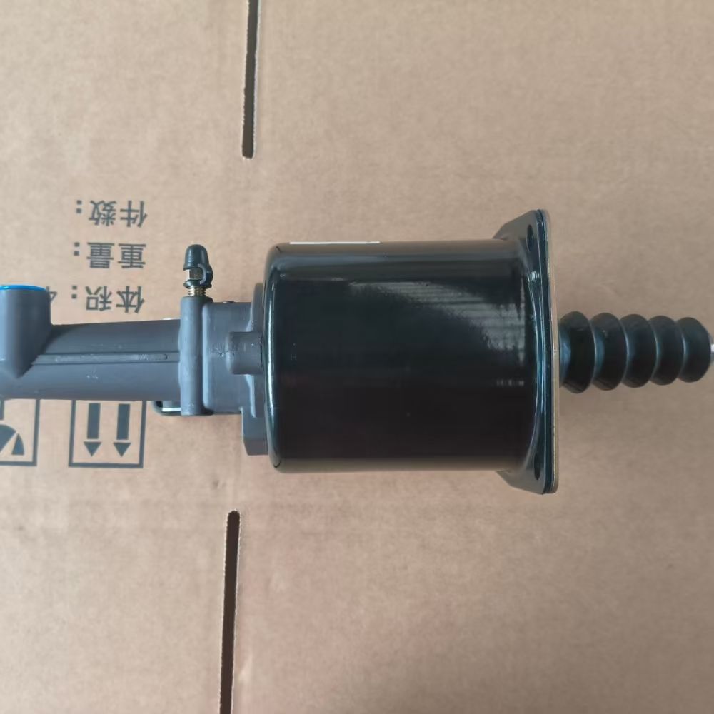 Shacman Delong X3000 sankabos servo cilindras DZ9112230178